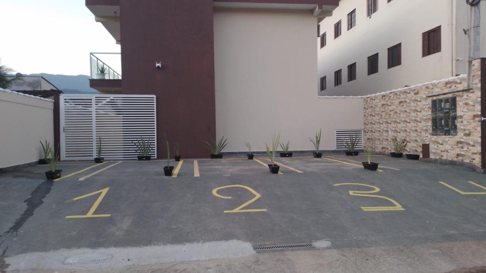 Apartamento Em Maranduba Ubatuba Buitenkant foto